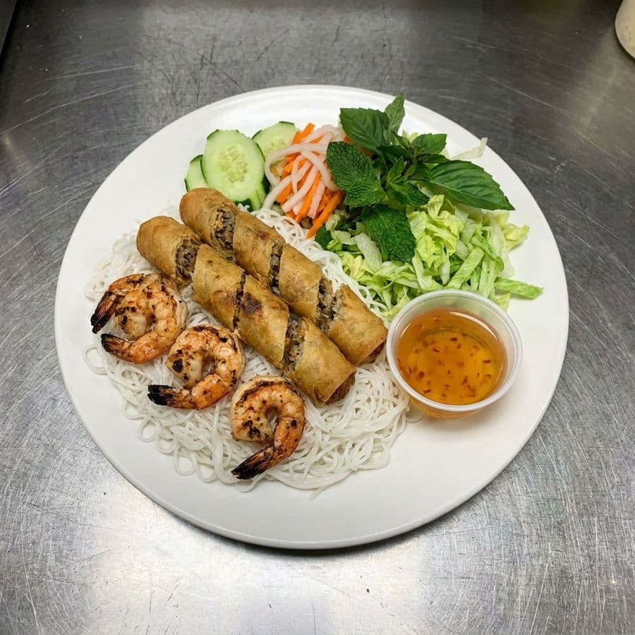 64. Grill Shrimp, spring roll with Vermicelli